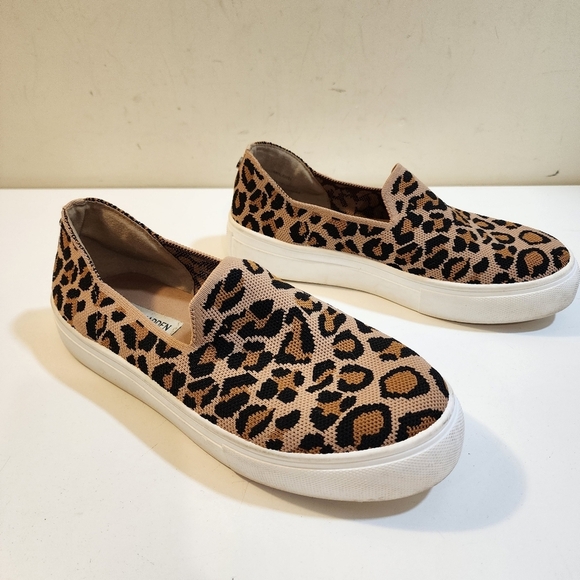 Steve Madden Mailer Animal Print Slip On shoes size 8.5 - Picture 4 of 11